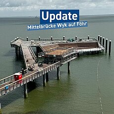 Es gibt noch viel zu tun auf der Mittelbrücke in Wyk auf Föhr. Aber bis zur Eröffnung im August wird alles schick sein. ...